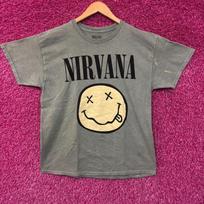 Nirvana Nevermind Smiley Face tshirt size large S beige