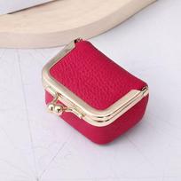 Women'S Mini Jewelry Box Exquisite Kiss Lock Coin Bag Portable Travel Ring Box,Suitable For Storing Earrings,Rings,And Necklaces A6 red