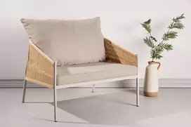 Venture Design Lounge kėdė Louie 94x74 cm Smėlio spalvos lininis audinys plieno rėmas