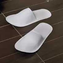 Vienkartinės šlepetės uždarais galais – 10vnt.