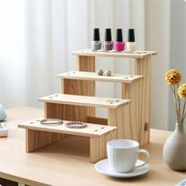 Pakopinis stendas Stalo pakopinis stovas Daugiaaukštis medinis stovas su lentynomis 30CM 4 Tiers beige