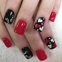 24pcs Valentines Nail Short Square Press On Nail with Heart Designs Stick on Nail Manicure for Various Occasions 1 gray