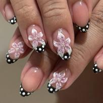 Stylish Black Press On Nail With 3D Flower Design Winter Nail Art Short Over False Nail Perfect For Special Occasion 1 brown