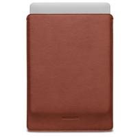 Woolnut Leather Sleeve for MacBook Neo, konjakki (WN-MBNE-S-3615-CB)