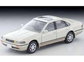 PRE-ORD3R Tomica Limited Vintage Modeliukas 1/64 1991 Nissan Cefiro Town Ride SV, white/beige