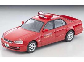 PRE-ORD3R Tomica Limited Vintage Modeliukas 1/64 Nissan Skyline 4-Door Sports Sedan GT Fire Command Vehicle *Chichibu Fire Department*, red