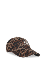 New Era - Wmns Cosy Leopard 9Forty Neyy - Kepurė - Ruda