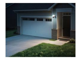 TP-LINK | Tapo C710 | Pan/Tilt Security Floodlight Camera | 3 MP | F/2.0 | IP65 | H.264 | microSD up to 512GB