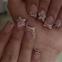 3D Carved Flower Press On Nail Effortlessly Installation French Manicure Artificial Nail For Daily Styling 1 black