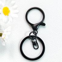 Colorful Lobster Clasp Keychain Set: Three-Piece Metal Figure-Eight Buckle, Flat Ring, DIY Jewelry Keychain Accessories. white