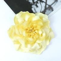 20cm Naujas Personalizuotas Perdedėtas Satino Didelis Gėlių Sagė Spalvinga Audinio Rožė Krūtinės Gėlė Smeigtukas Universalus Moterims A6 yellow