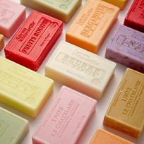 Marseilio muilas SAVR 100g (Pasirinkite 1 iš 9 kvapų) Rose red