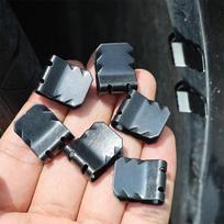 Automobilio purvasaugio tvirtinimo spaustukai Automobilio variklio apsaugos U formos sagtis spaustukas Motociklo Sunkvežimio sparnas Metalinis tvirtinimo sagtis tvirtiklis Geležinės dalys gray