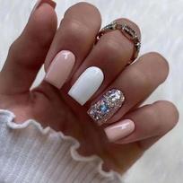 24pcs Detachable DIY Press on Nails Short Square French White Edge False Nails Simple Black Triangle black