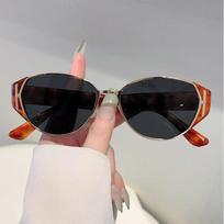 Sexy Ladies Vintage Cat Eye Sunglasses Women For Men Sun Glasses Punk Popular Big Frame Luxury Brand Designer Metal Eyewear black