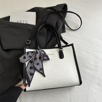 Vintage Style Embossed Tote Bag for Women Fashion Shoulder Handbag with Contrast Color black