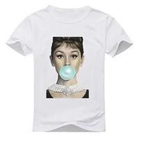 Audrey Hepburn Bubble Gum Pearl Necklace T-shirt S