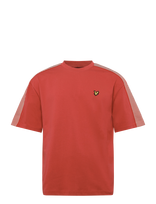Lyle & Scott - Stripe Taped T-Shirt - Marškinėliai trumpomis rankovėmis - Raudona