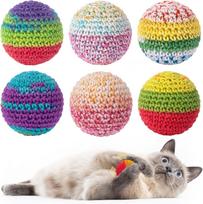Handmade Crochet Footbag Textile Craft - Artisan Knitted Cotton Ball for Cats - Eco-Friendly Fabric Pet Gift & Home Ornament S raudona