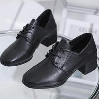 Madingi raišteliais užrišami, lengvi ir elegantiški laisvalaikio batai moterims, pavasariui ir vasarai, retro, stori ir patogūs aukštakulniai 35 gray