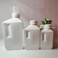 300ML, 500ML, 1L Tušti PE plastikiniai buteliai skalbimo milteliams, audinių minkštikliui ir dušo želė 1L; White white