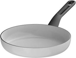 BergHOFF 24 cm keptuvė - Glints Spirit serija su keramikinė danga ir perdirbto aliuminio korpusu