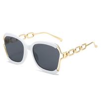 Luxurious Square Sunglasses Women UV400 Vintage Retro Brand Chain Metal Framed Sunglasses Summer Sun Eyeglasses for Female as picture white