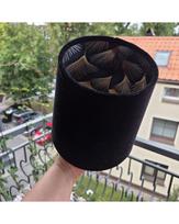 Raštas juodas aksomas