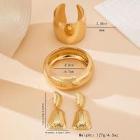 Trendy Geometric Stud Earrings Beating Textured Bracelet Set Exaggerated Luxury Jewelry Set