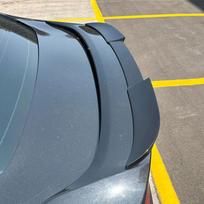 Compatible Rear Spoiler Wind Deflector for 2013-2018 Ford Mondeo Fusion Gloss Black gray