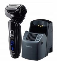 Barzdaskutė PANASONIC ES-LA93 Wet&Dry su valymo stotele