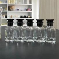 5 vnt. 30 ml kvepalų buteliukas su purškikliu Aukščiausios klasės stiklinis Nešiojamas kelioninis Aukščiausios klasės kvepalų buteliukas Tušti indai 30ml&Glass black