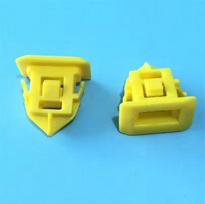 Volvo S40 S60 S80 LC30 Side Skirt Sill Clip 8620997 Particle yellow