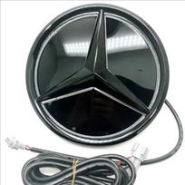 Automobilio priekinės grotelės Logotipas Šviesa veidrodžio paviršius LED ženklelis Emblema Šviečianti dekoratyvinė šviesa Mercedes Benz W213 E-Class priedams red light black