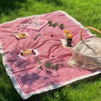 1pc Outdoor Picnic Mat, Summer Thick Waterproof Beach Blanket, Lace Red Checkered Camping Mat, Tablecloth Mat 100*150cm brown