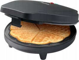 Vaflių keptuvė Bestron Heart Shaped 700W, matinė juoda