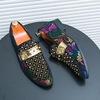 Madingi prabangūs dizainerio vyriški batai su kniedėmis, vinimis, slip-on tipo, britiško roko, panko stiliaus, vestuvinei suknelei, išleistuviams Sapatos Tenis Masculino 40 black