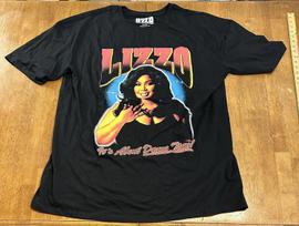 Lizzo It’s About Damn Time Rap Tee Sleep T Shirt Oversized XL S black