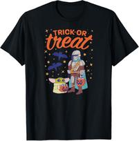 Amazon Essentials Men's The Mandalorian Grogu Halloween Trick or Treat T-Shirt, M brown