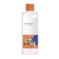 ROUND LAB Soybean Panthenol Toner Barrier Strengthening Care 250ml white