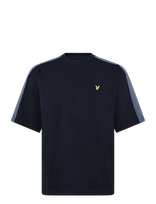 Lyle & Scott - Stripe Taped T-Shirt - Marškinėliai trumpomis rankovėmis - Tamsiai mėlyna