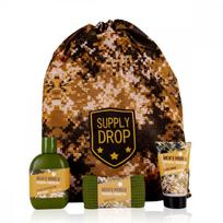 Dovanų rinkinys Accentra Men's World vyrams, kūno prausiklis, 200 ml + balzamas po skutimosi, 75 ml + rankšluostis 30x30cm + krepšys