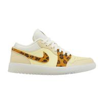 Jordan 1 Low SNKRS Day (Women's) 37.5 beige