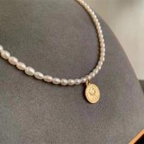 Vintage freshwater millet pearl necklace gold coin shape pendant collarbone chain natural pearl 14K gold injection jewelry women balta