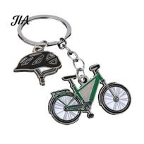 Minimalist Keychain Enamel Bicycle Helmet Keychain, Metal Bike Keyring Backpack Charm, Bag Hanging Decorative Accessory, Cycling Enthusiasts Gift dangaus mėlyna spalva