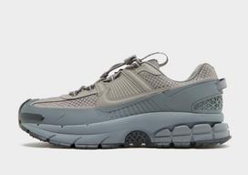 NIKE ZOOM VOMERO ROAM REFLT