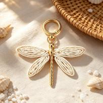 Yogodlns Hand-woven Lafite Grass Dragonfly Bag Pendant Bohemian Niche Vacation Style Car Keychain Handbag Charms one size įvairiaspalvis