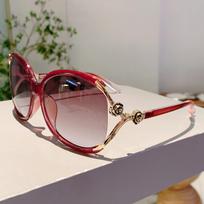 Stylish Red Trends Shades Flower Chain Design Decoration Women's Sunglasses Outdoor Driving Hiking Ladies Sun Glasses as picture shows gray