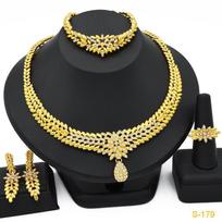 2026 Summer Dubai 24k Gold Bridal Jewelry Set Necklace Earrings Bracelet Ring Middle East Africa Jewelry 45CM beige