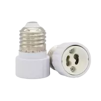 Lempos laikiklio adapteris E27-GU10 baltas